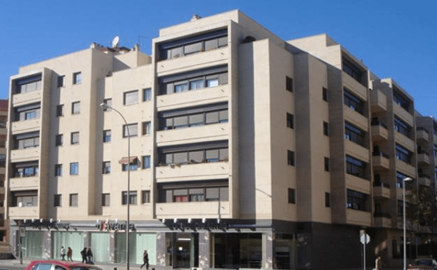 EDIFICIO CIPRESES I